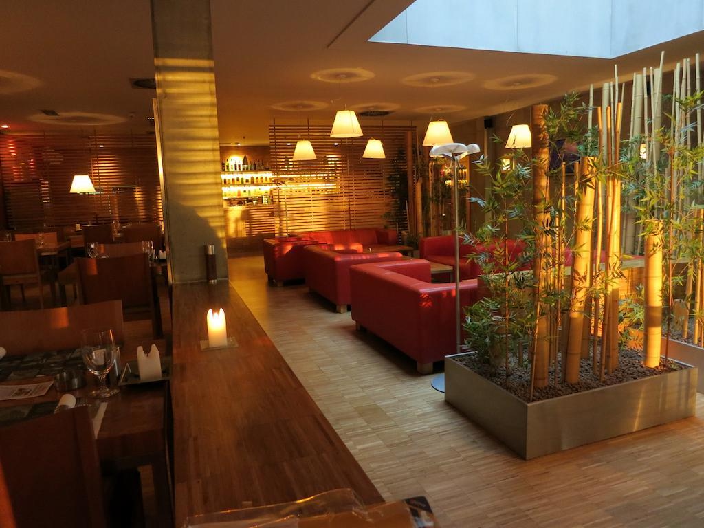 Blue Orange Resort Prag Exterior foto