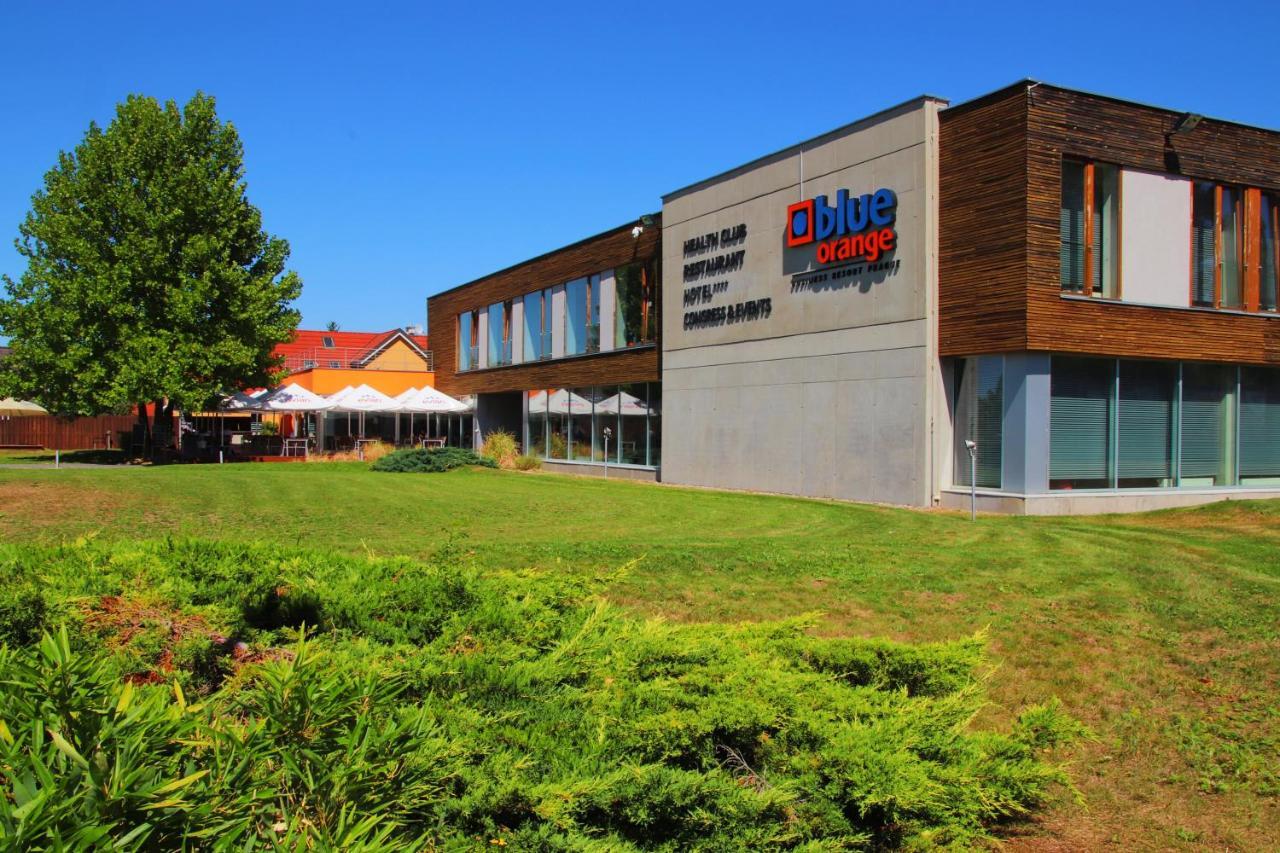 Blue Orange Resort Prag Exterior foto