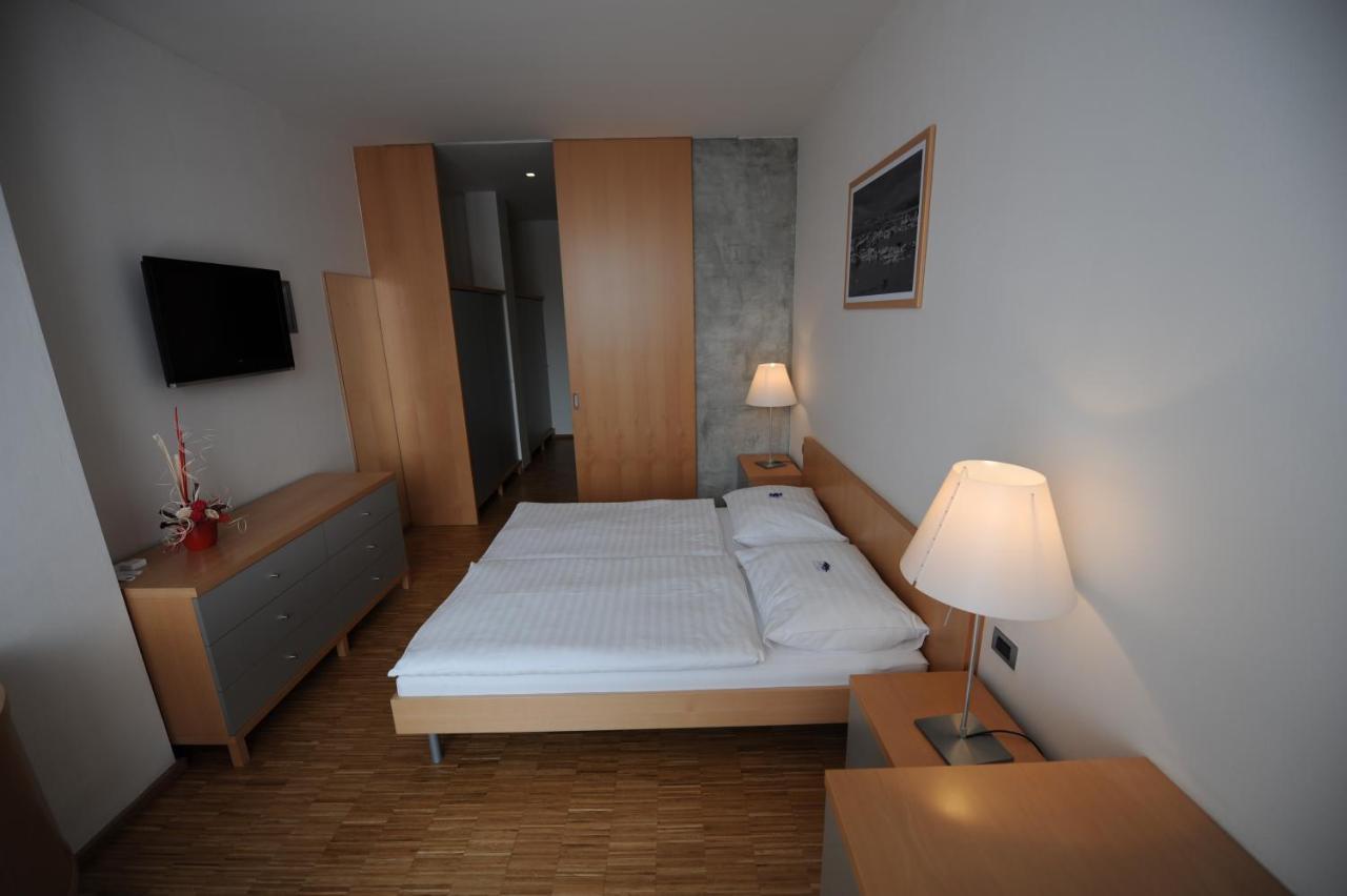 Blue Orange Resort Prag Exterior foto
